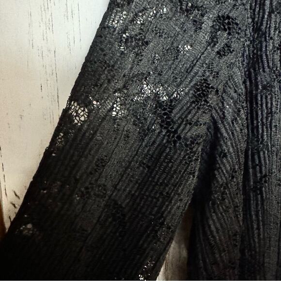 Adrianna Papell Women's Flowy Black Long Sleeve Lace Lined Blouse Sz S - Picture 5 of 10